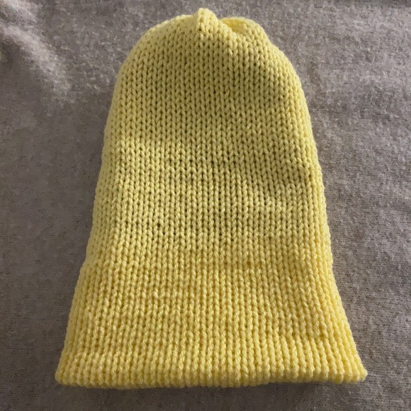 Reversible Unique beanie.🆒🆕🧶❄️ - Picture 6 of 7